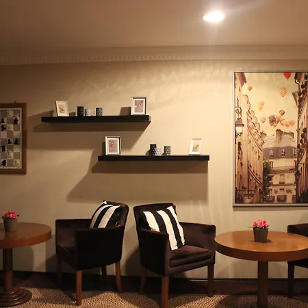 فندق Air Boss Airport And Fair 4*