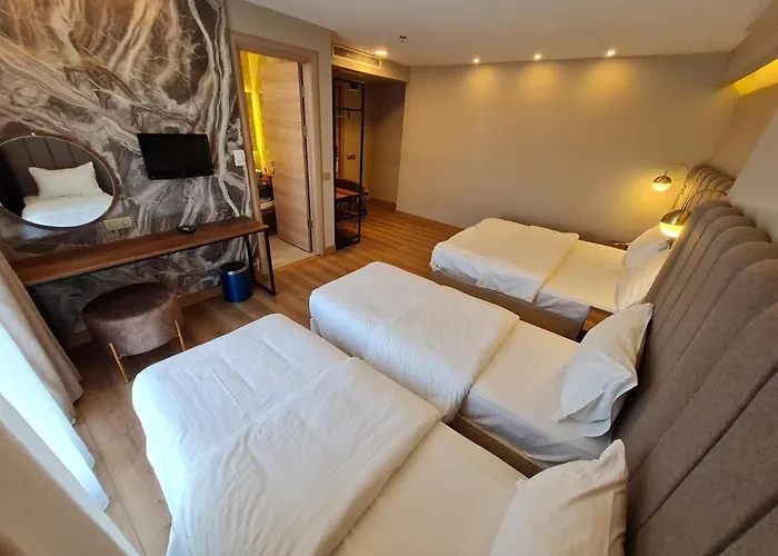 Air Boss Airport And Fair 4*